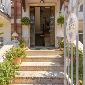 Crys: Apartments, Holiday, Business, Apartment Verona