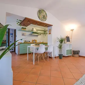https://apt-intero-alloggio-fridas.it-lombardy.com